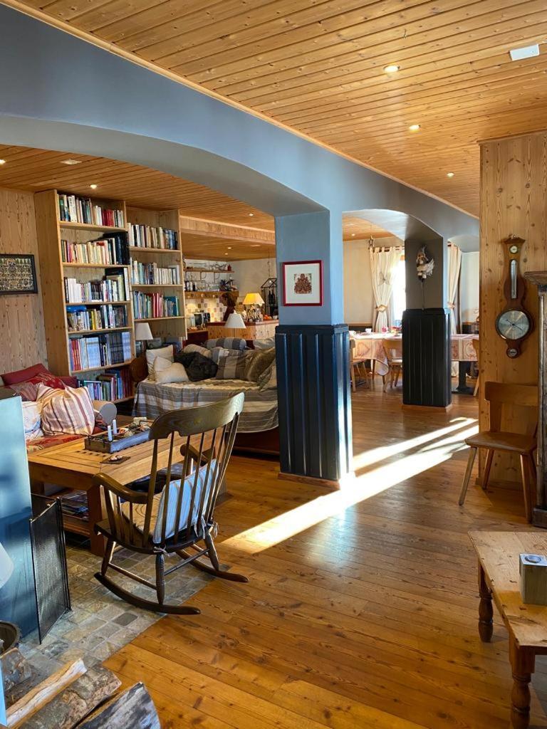 Albinen La Demeure Des Elfes Bed & Breakfast エクステリア 写真