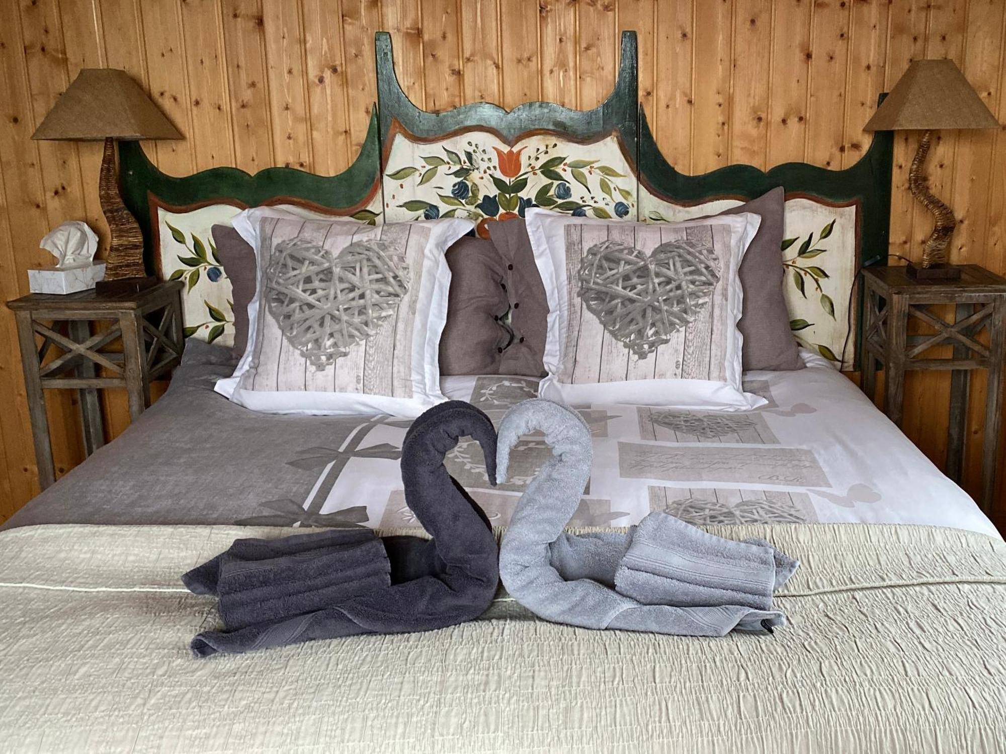 Albinen La Demeure Des Elfes Bed & Breakfast エクステリア 写真